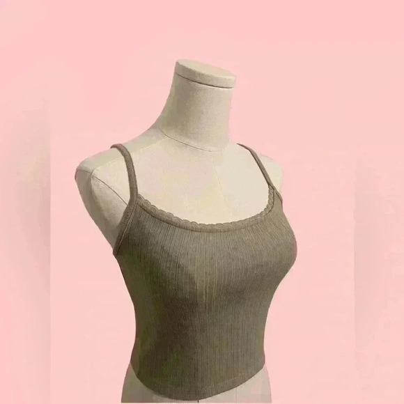 Forever 21 vintage Crop top cami - Picture 2 of 5